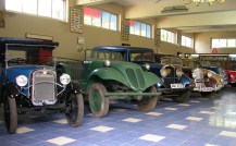 Auto-World-Vintage-Car-Museum